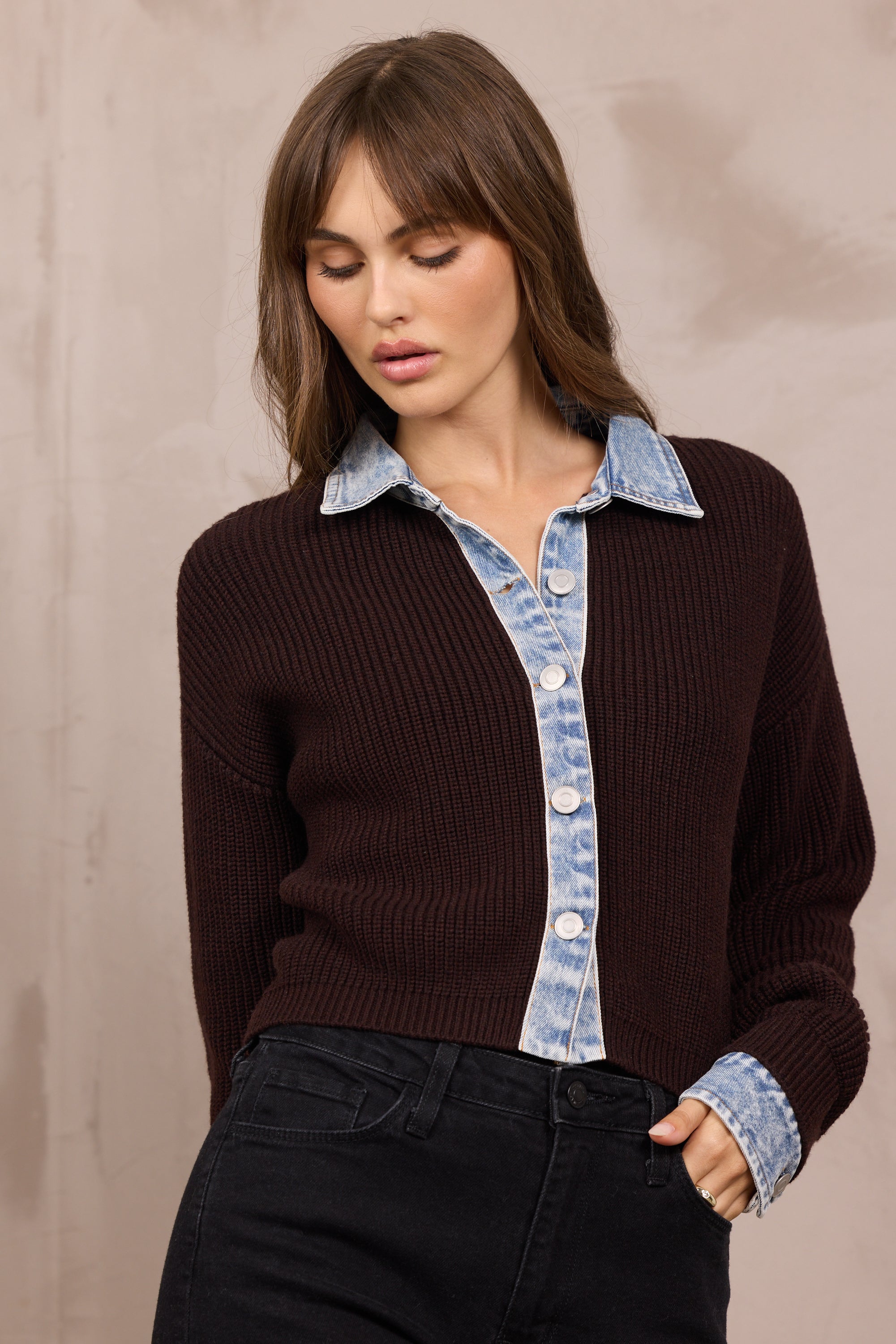 BUTTON FRONT CARDIGAN W/ DENIM COLLAR/CUFF