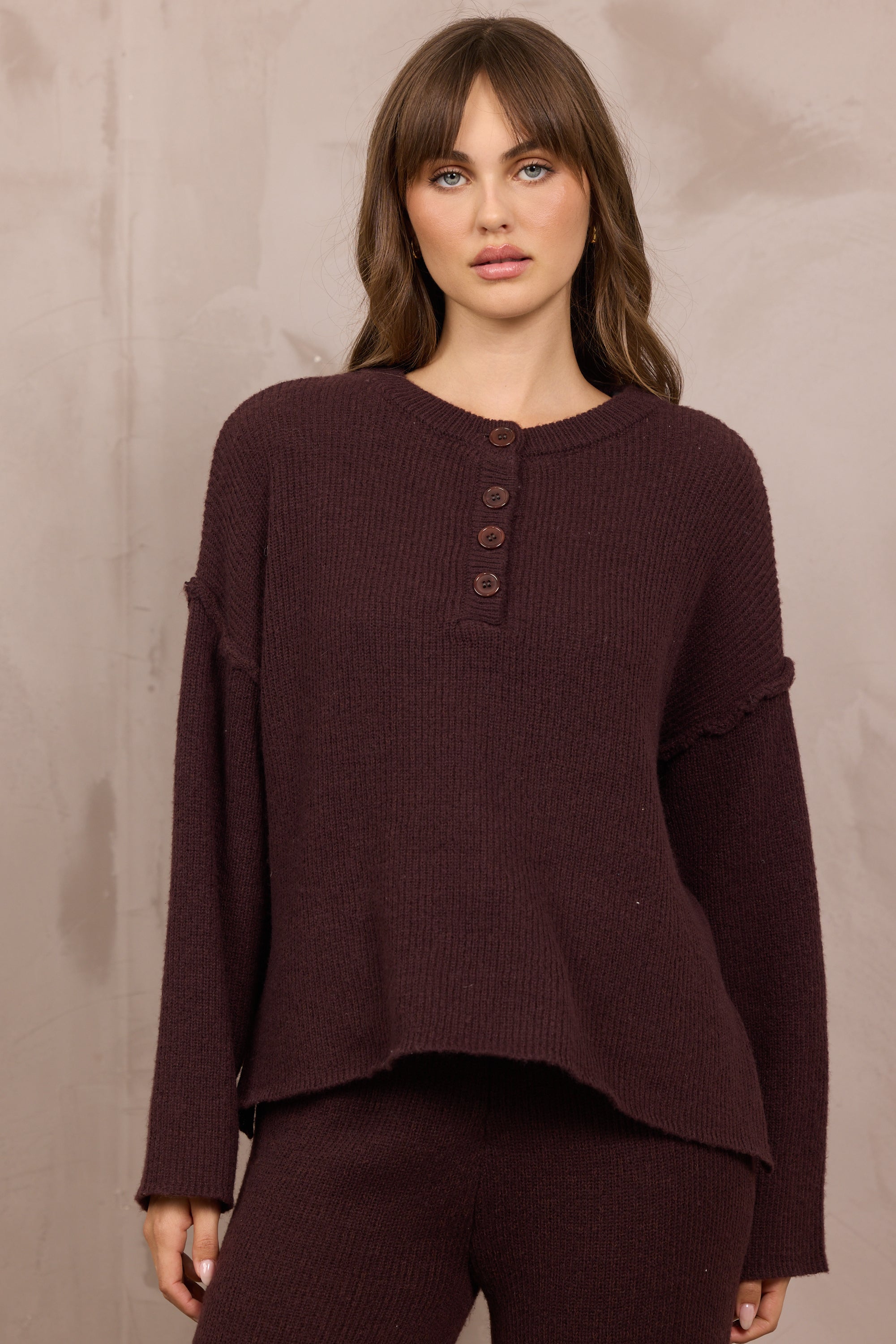 Sweater Terry Henley 2-Piece Set in Deep Wine