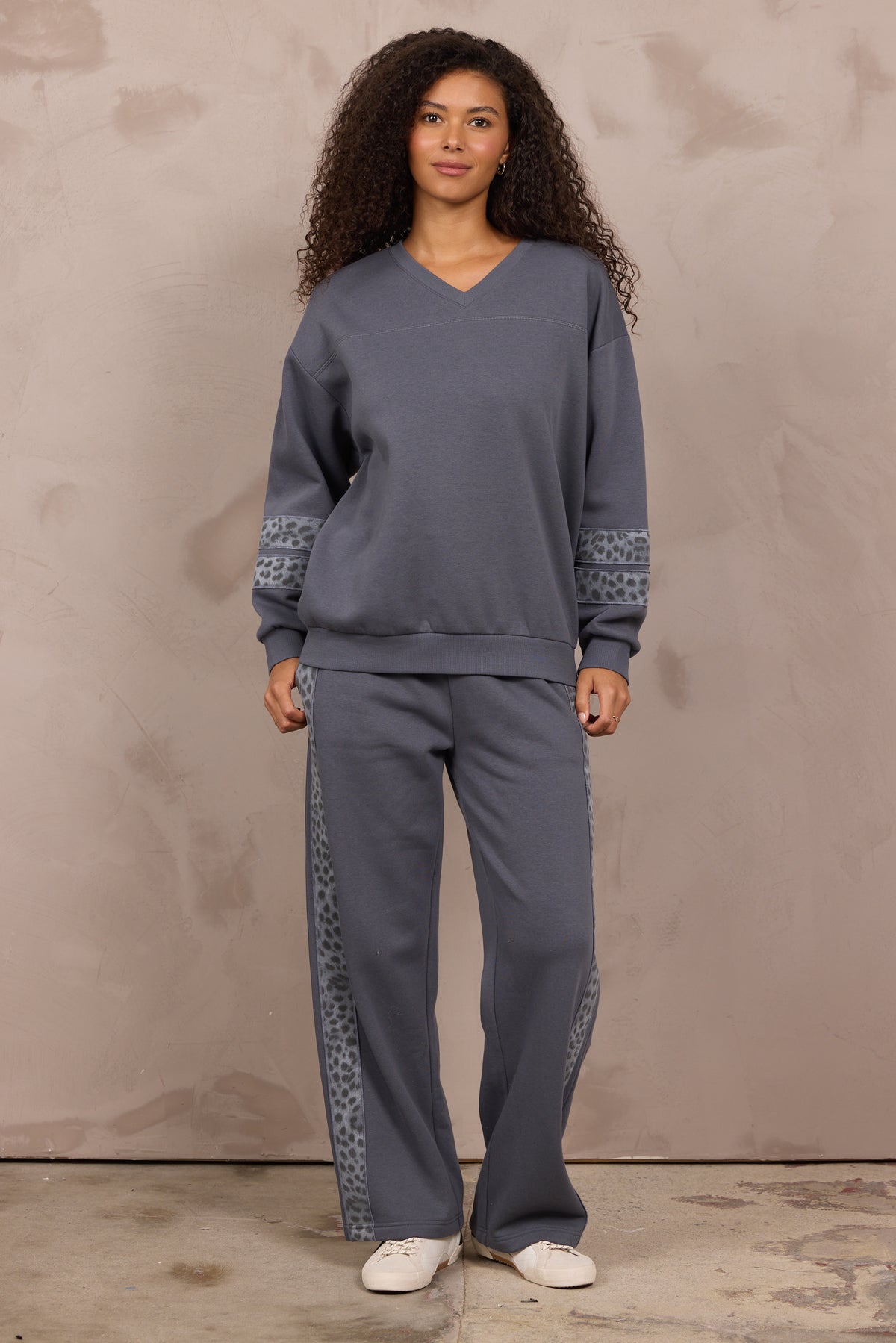 Fleece Leopard Trim 2-Piece Set in Washed Charcoal