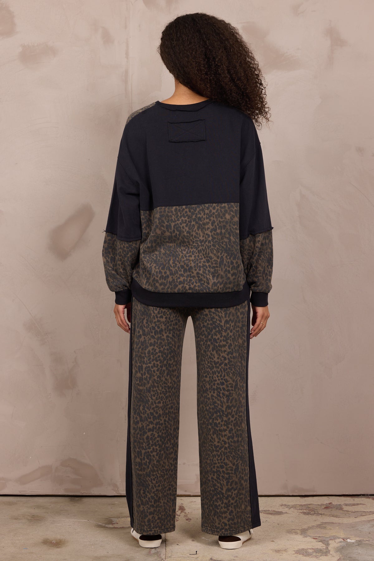 Printed Suede Terry 2-Piece Set in Leopard w/ Black