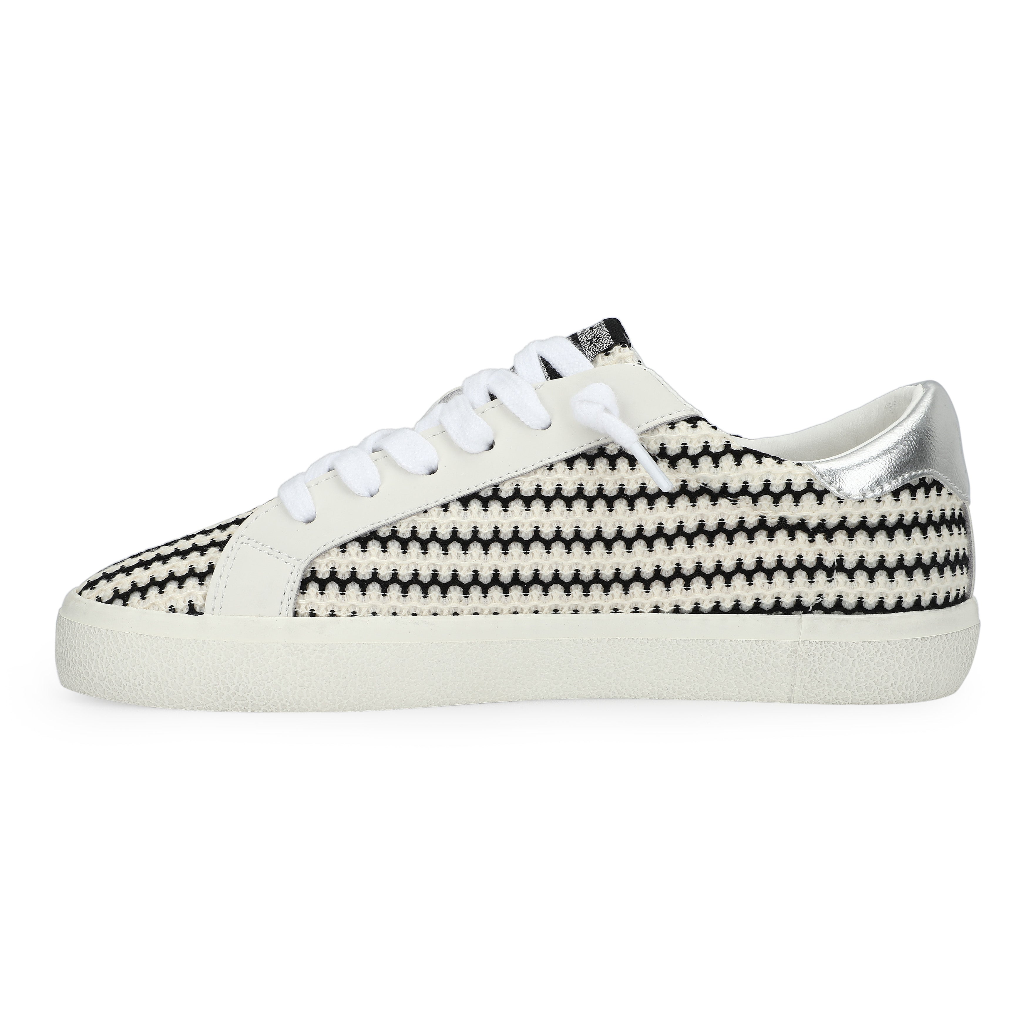 FLAIR 45 - BLACK/WHITE CROCHET