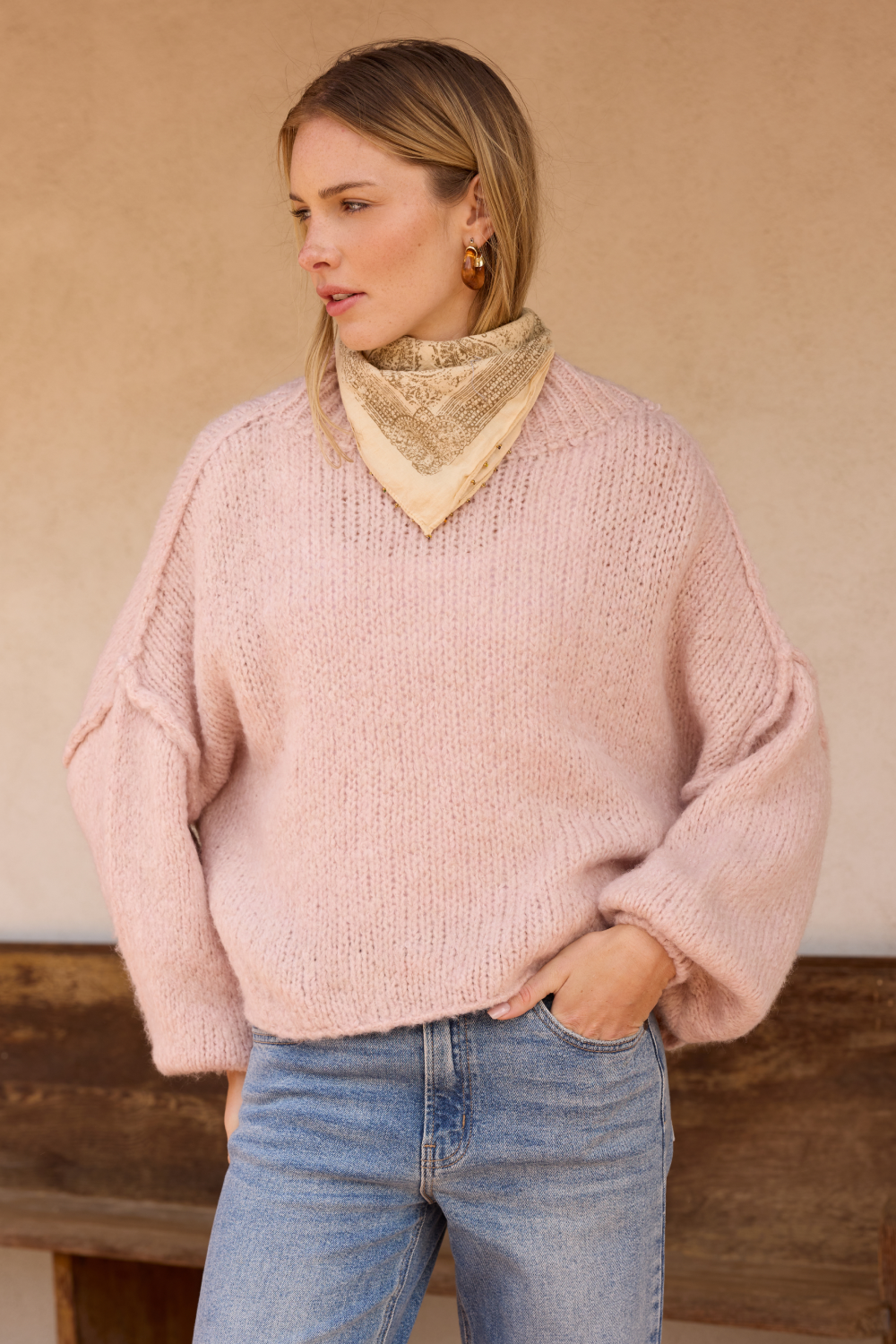 MOCK NECK SWEATER