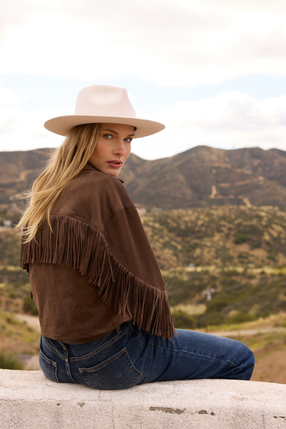 Vintage Brown Crop Suede Fringe Jacket