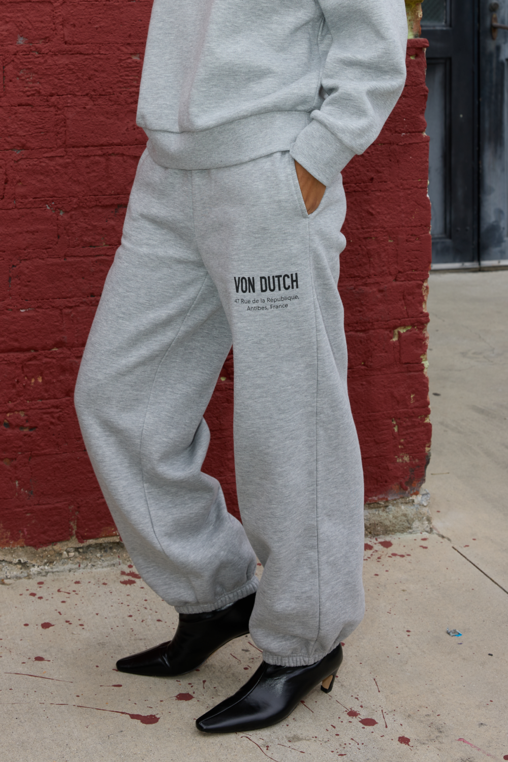 Von Dutch Jogger in Heather Grey