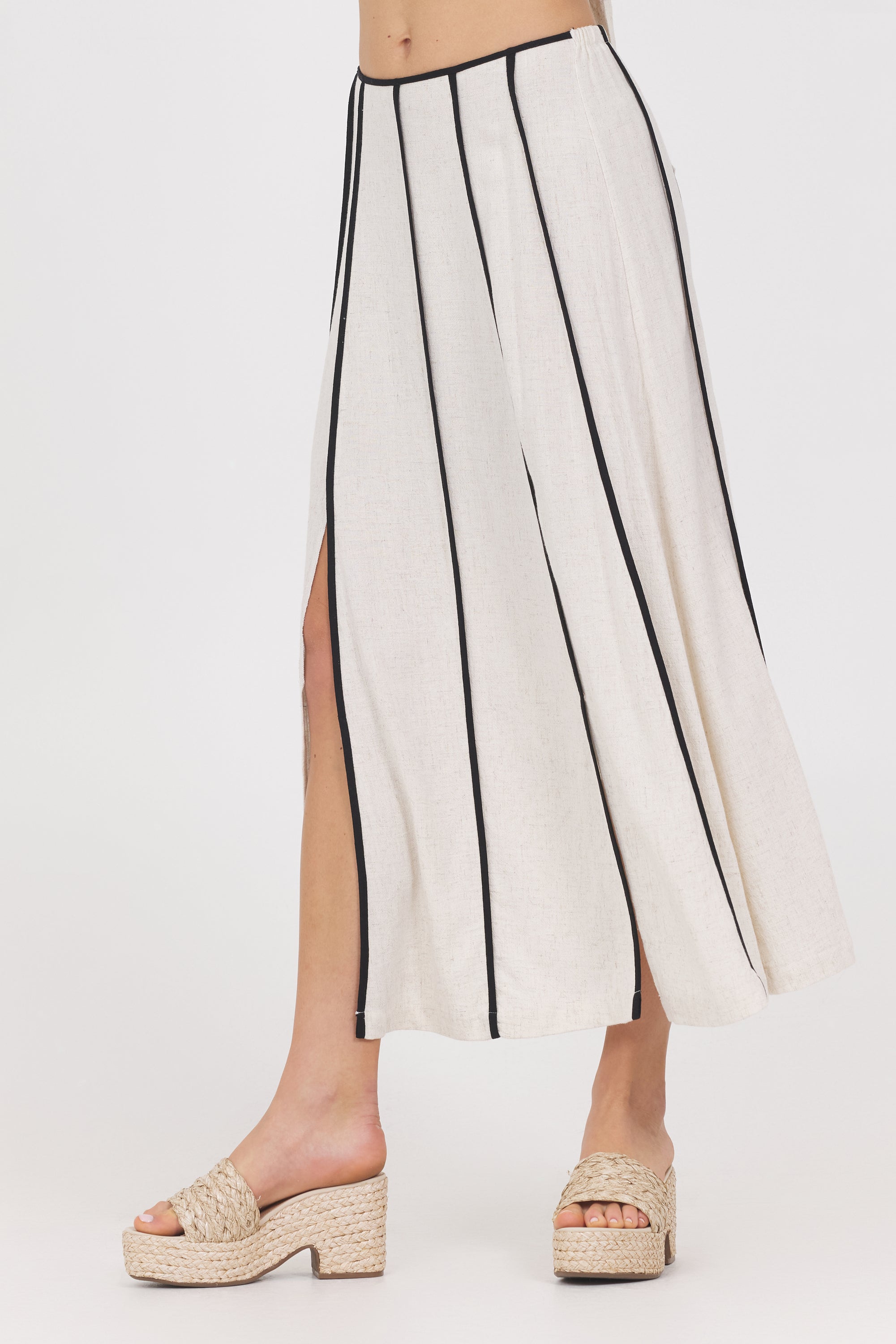 Linen Blend Maxi Skirt w/ Piping
