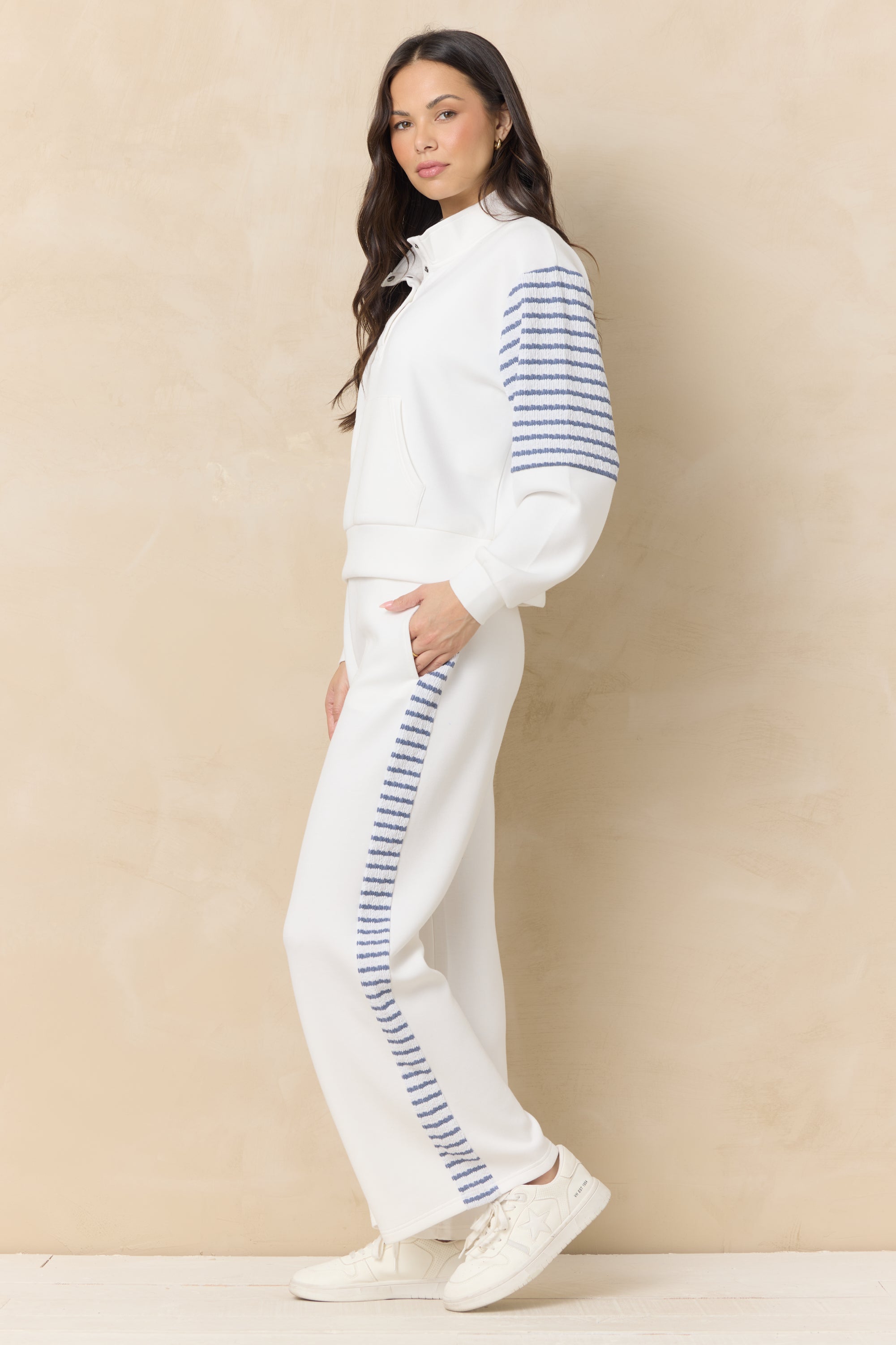 Wide Leg Pant with Striped Side