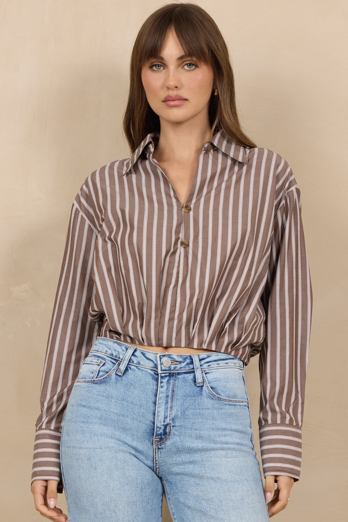 COLLARED BLOUSE W/ ELASTIC