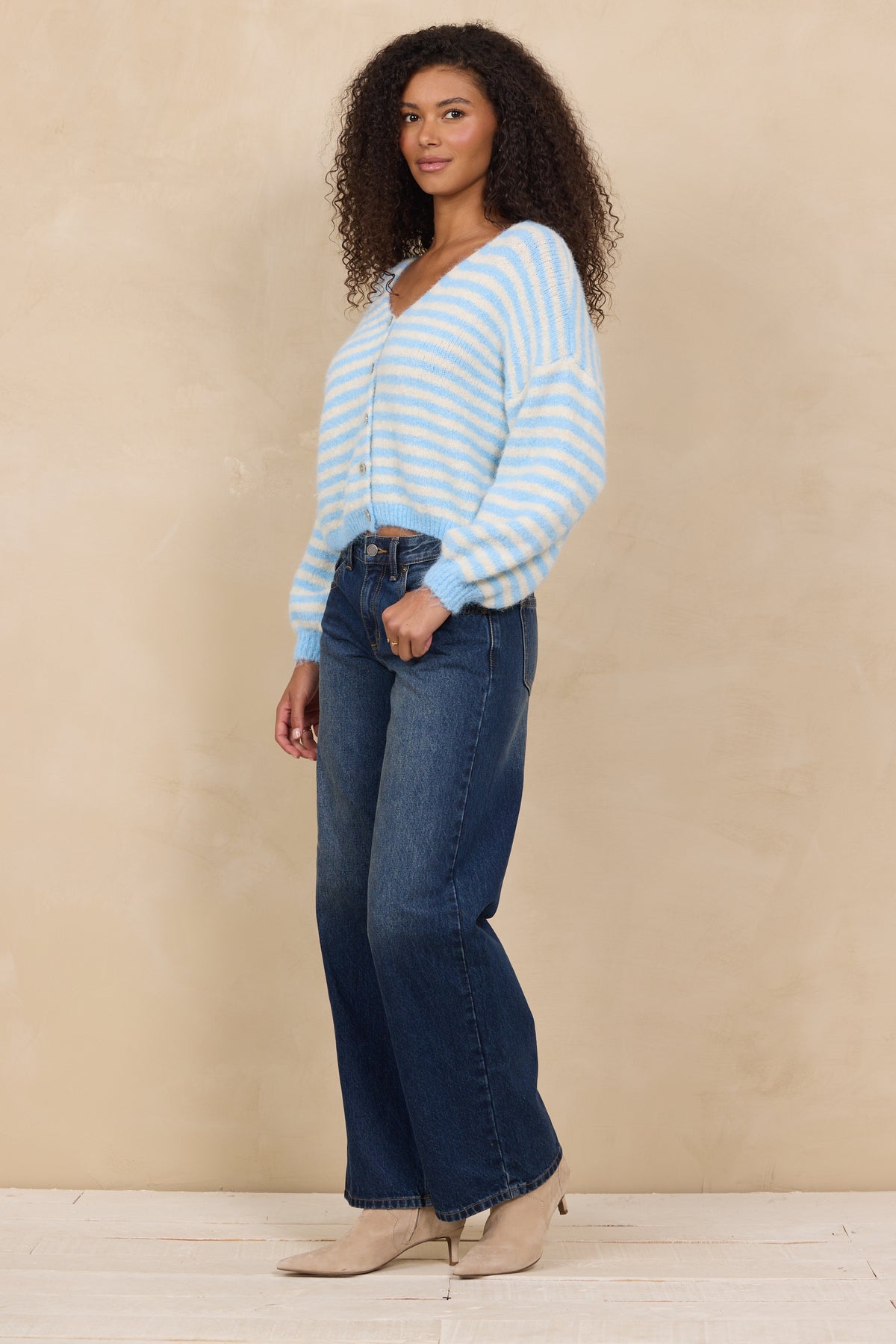 CROPPED STRIPE CARDIGAN
