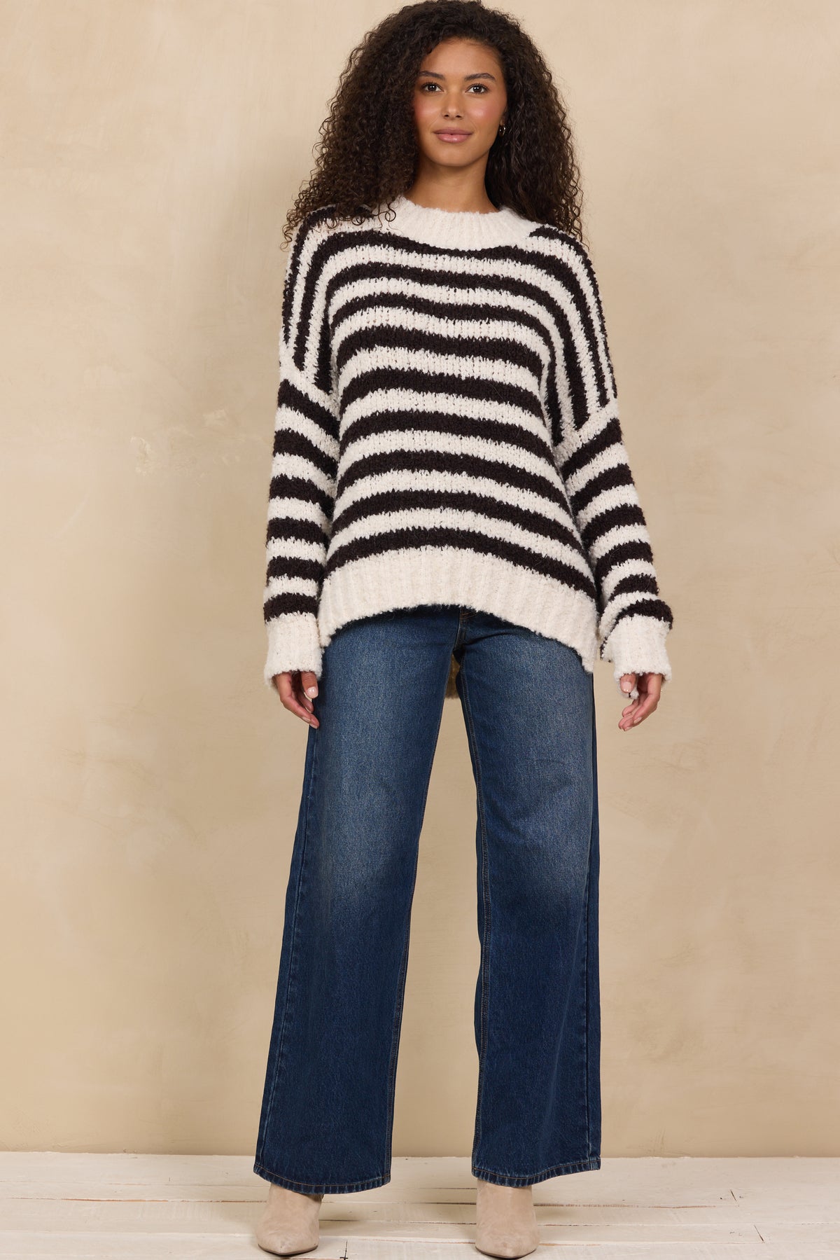 STRIPED CREW SWEATER