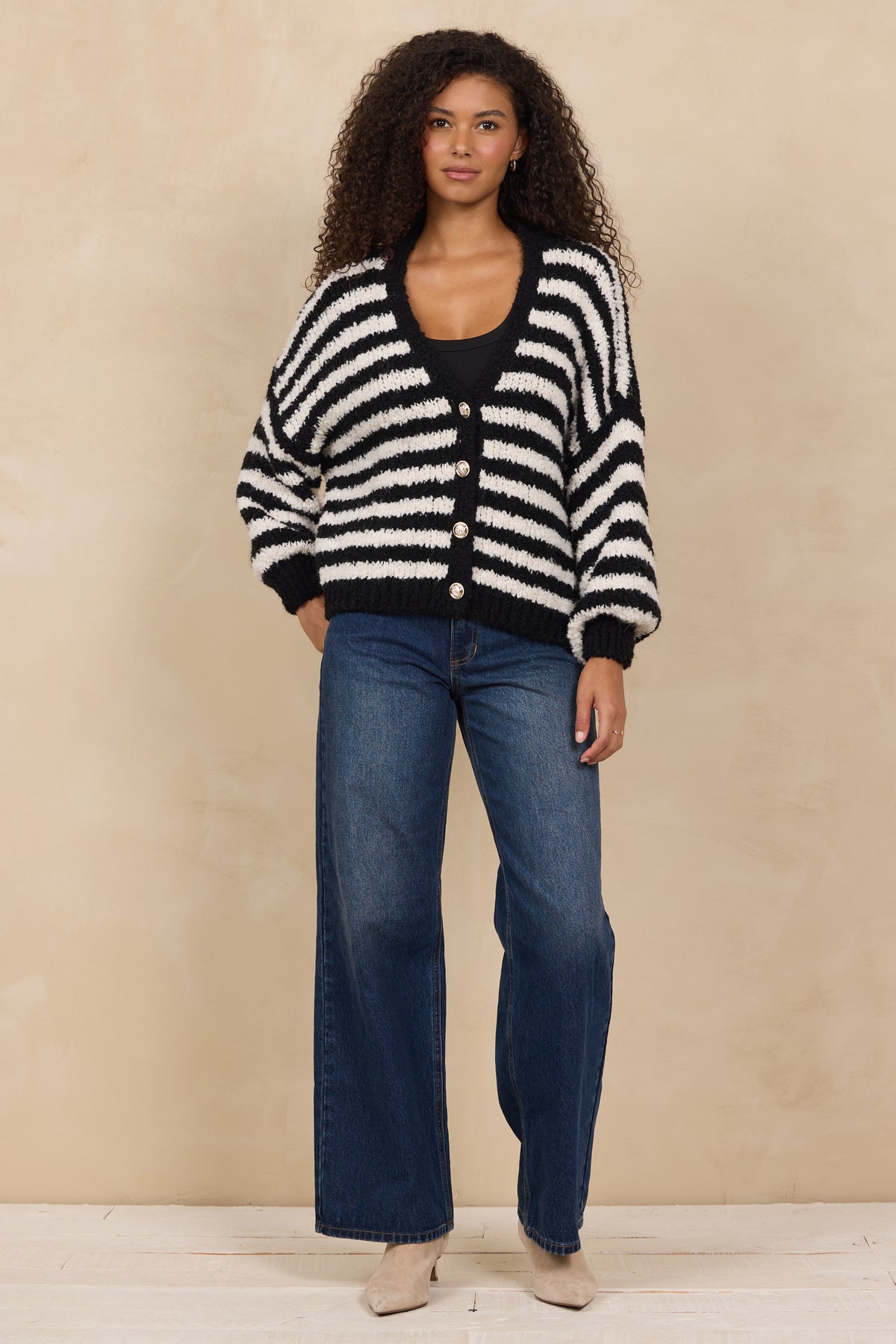 BLACK/WHITE STRIPED CARDIGAN