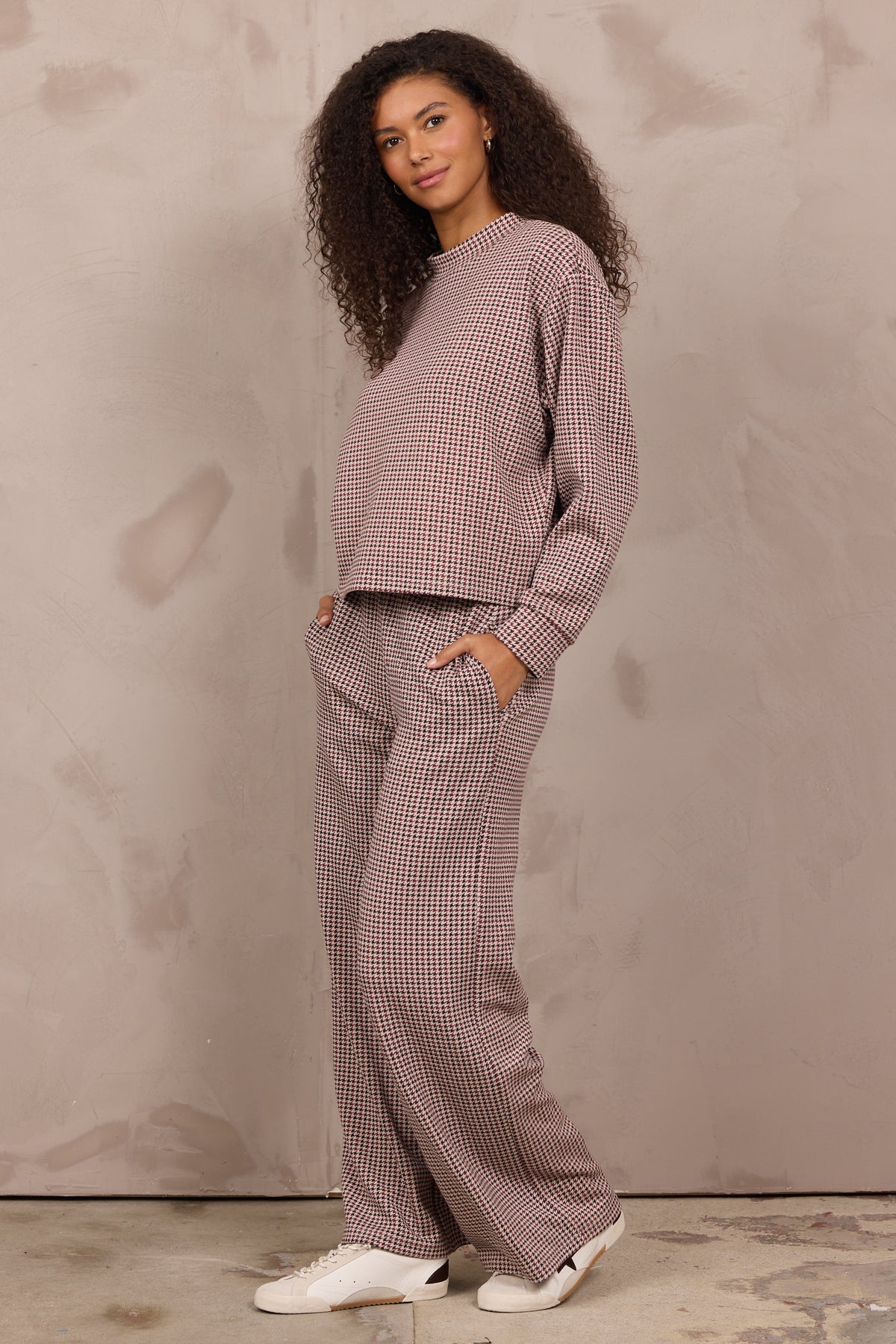 Houndstooth Printed Cloud Fleece Flare Pant