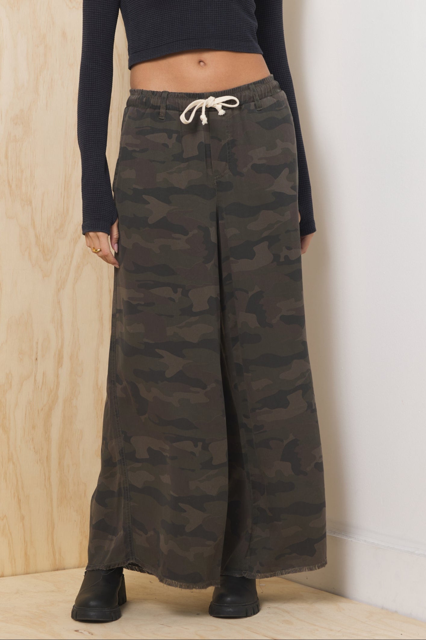 Tencel Wide Leg Pant - Camo