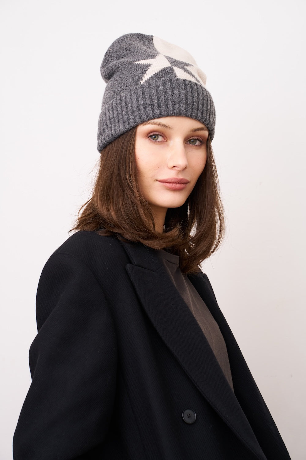 STAR PATTERN BEANIE