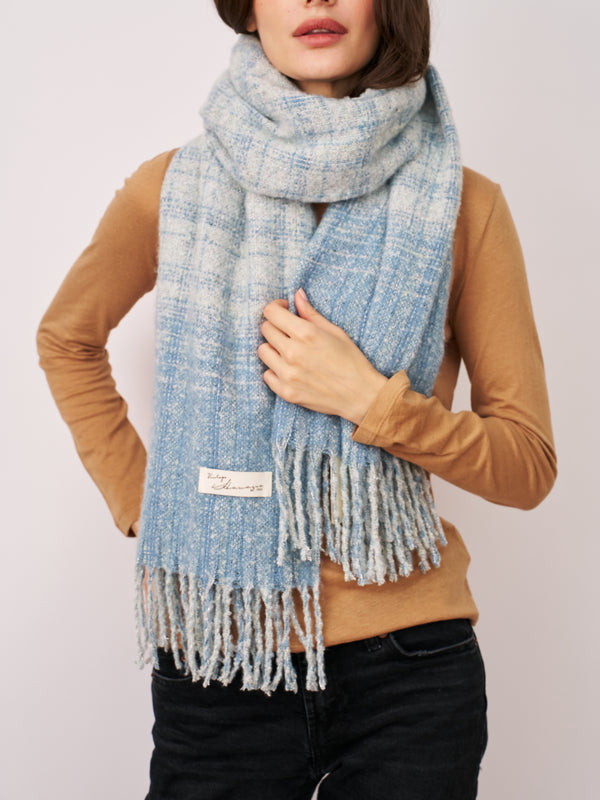 BOUCLE CHECK TASSEL SCARF - BLUE