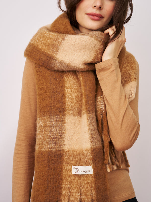 CHECK TASSEL SCARF - TAN