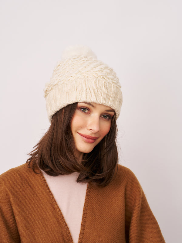 TURN UP POMPOM HAT - CREAM