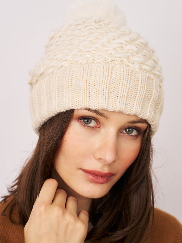 TURN UP POMPOM HAT - CREAM