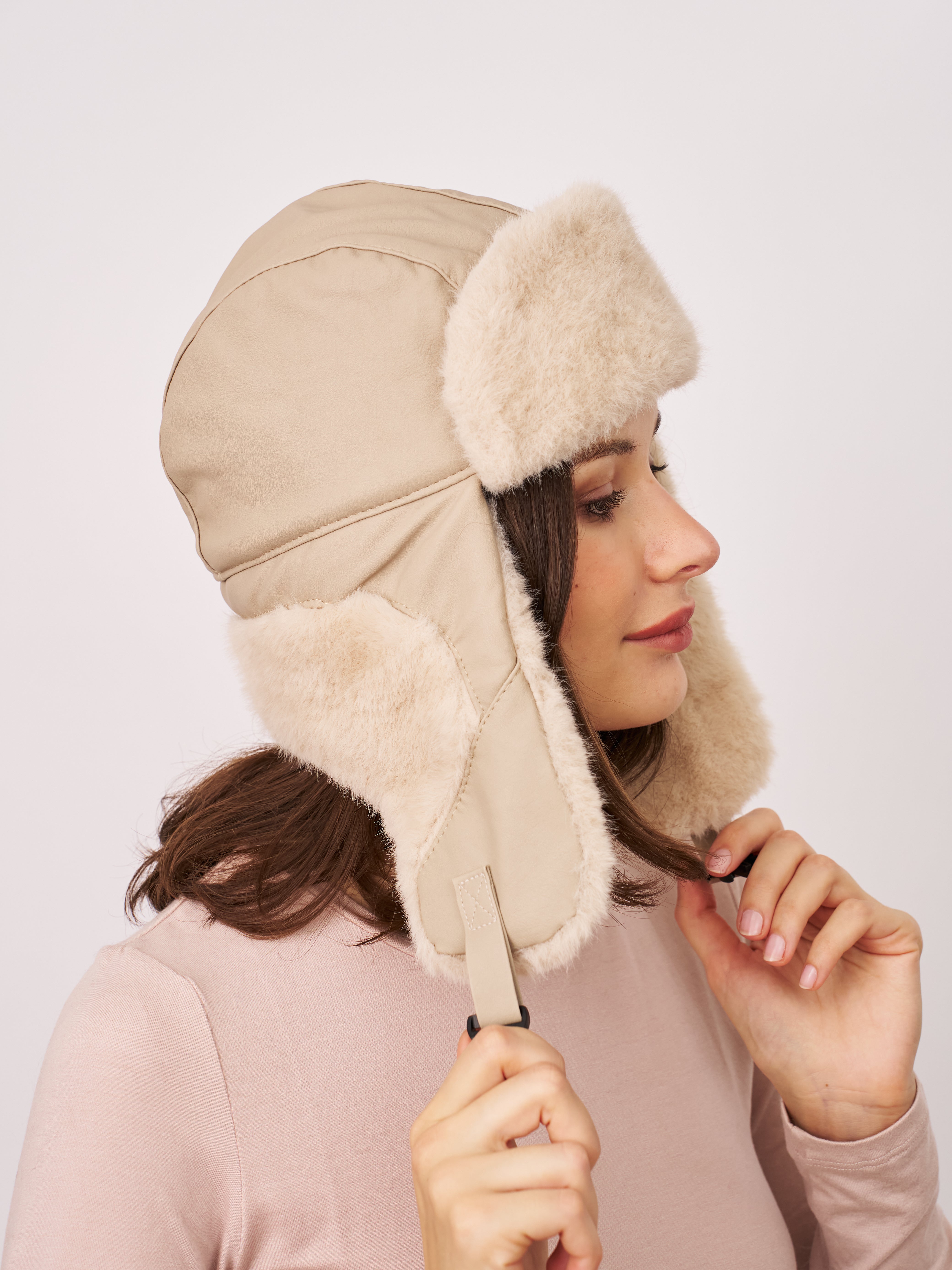 FUR TRAPPER HAT - CREAM