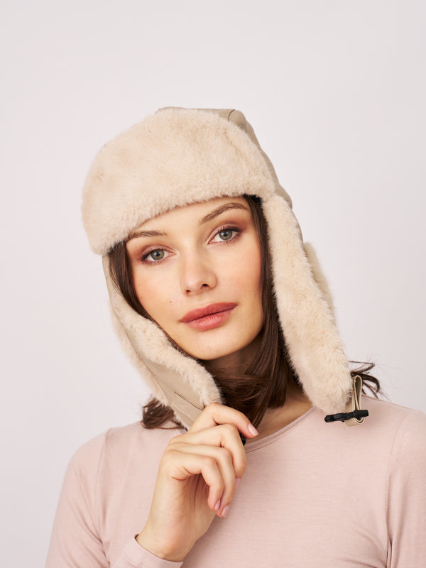 FUR TRAPPER HAT - CREAM