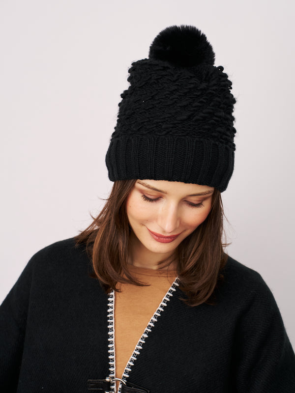 TURN UP POMPOM HAT - BLACK