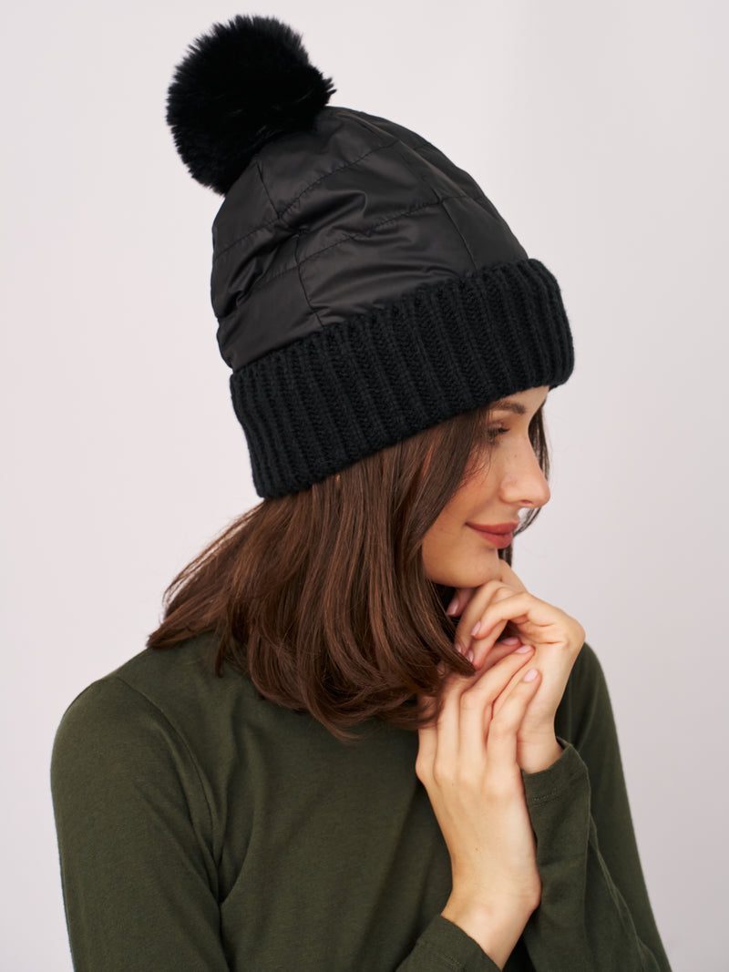 Black pom pom hat online