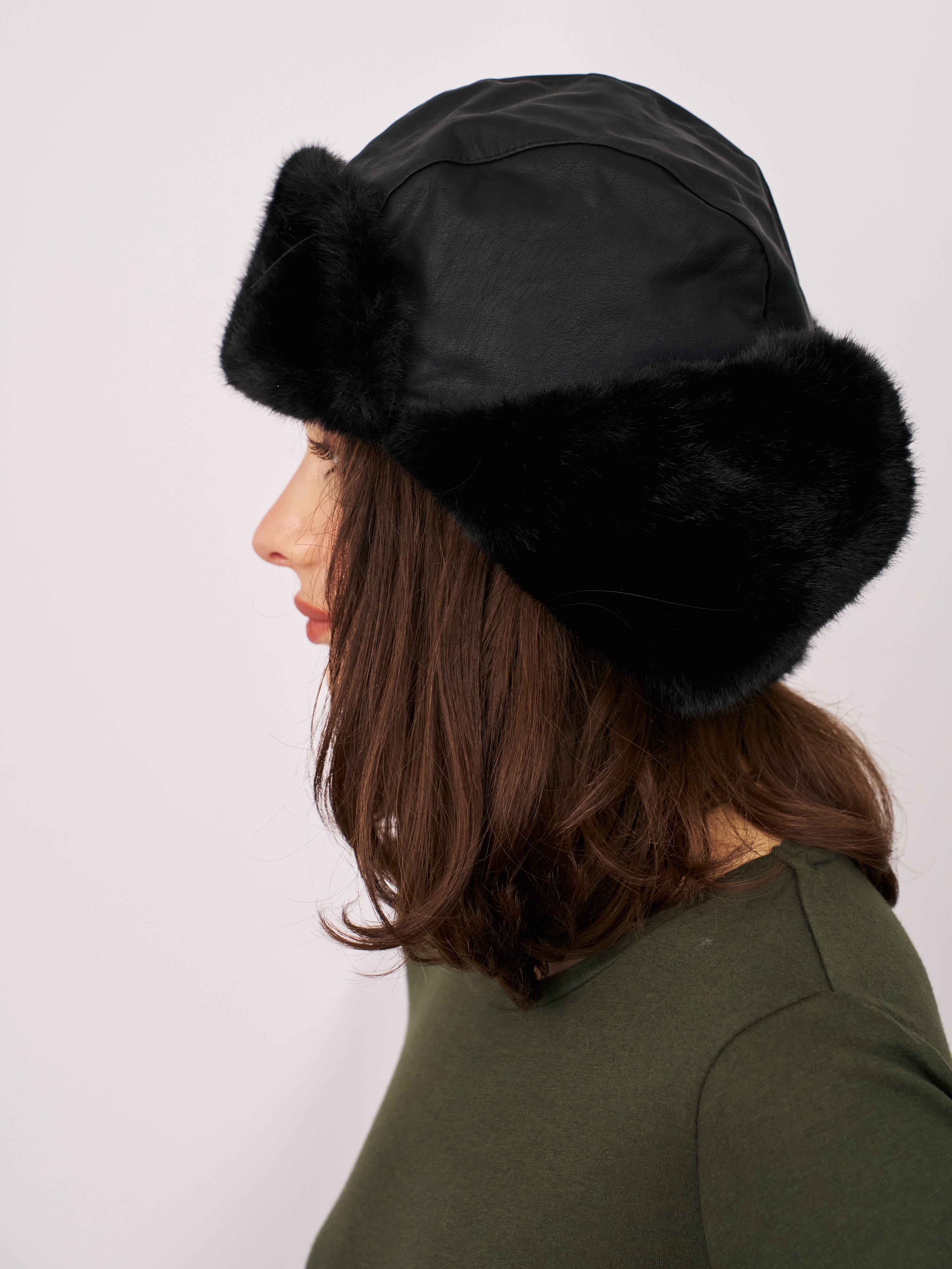 FUR TRAPPER HAT - BLACK