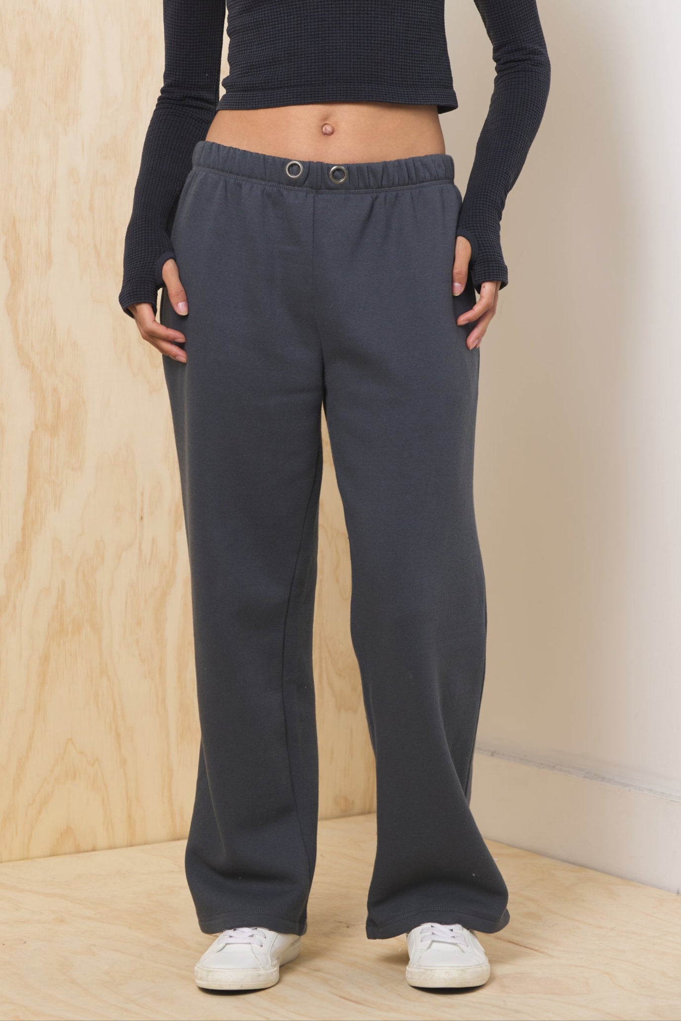 Surf Wash Wide Leg Pant in Charcoal